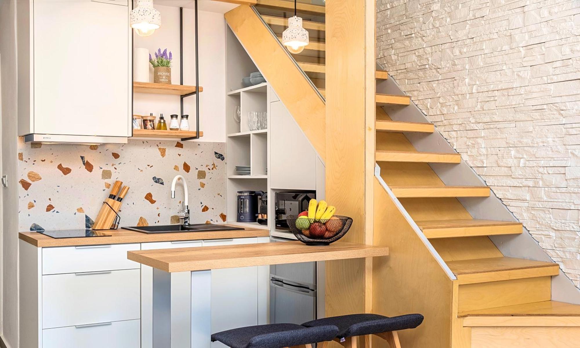 איסטרו Aelia Suites מראה חיצוני תמונה